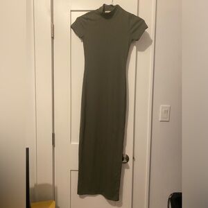 MOCK NECK HUNTER GREEN DRESS